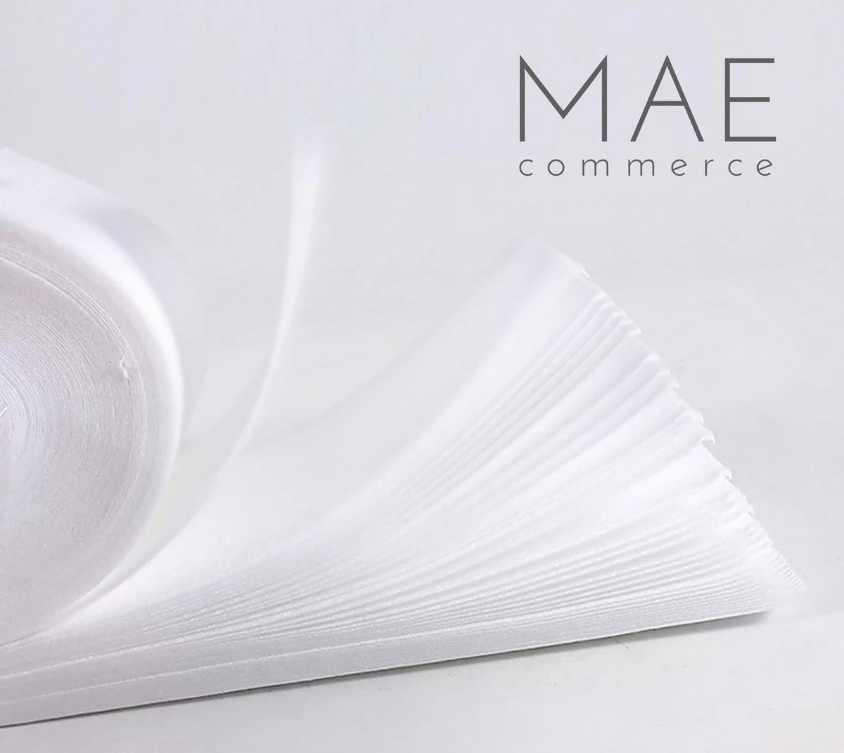 MAE® Wax Strips - Harsstrips - Ontharen - Ontharingsstrips - Nonwoven - Waxstrips - Non Woven - Wax Epilator - Voor Het Doeltreffend Verwijderen Van Ongewenste Haartjes - 100 Stuks 1 MAE® Wax Strips - Harsstrips - Ontharen - Ontharingsstrips - Nonwoven - Waxstrips - Non Woven - Wax Epilator - Voor Het Doeltreffend Verwijderen Van Ongewenste Haartjes - 100 Stuks