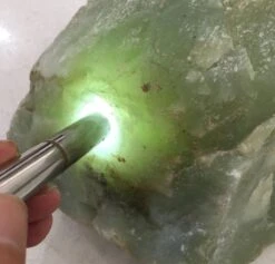 Queen Health | Jade Roller | Gezicht Massage | Verzorging Voor Je Huid En Tegen Wallen En Rimpels | 100% Jade Kristal | Zorgt Voor Jongere Uitstraling! -Verzorgingsproducten 1200x1151 4