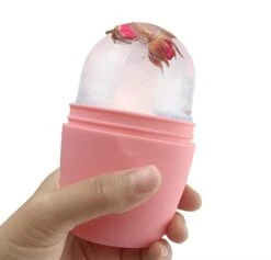 LJP - IJs Roller Gezicht - Ice Roller - Gezicht Roller Siliconen - Gezichtsmassage - Gezichtsroller - IJsroller - Skin Care 6 LJP - IJs Roller Gezicht - Ice Roller - Gezicht Roller Siliconen - Gezichtsmassage - Gezichtsroller - IJsroller - Skin Care -Verzorgingsproducten 1200x1152 3