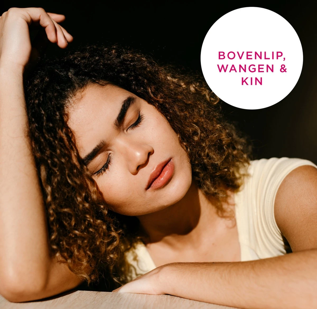 Veet Ontharingsstrips - Gezicht - Hypoallergene Minima - 20 Stuks 8 Veet Ontharingsstrips - Gezicht - Hypoallergene Minima - 20 Stuks - Afbeelding 8