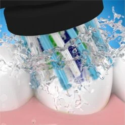 Oral B Oral-B CrossAction Zwart Opzetborstels - 4 Stuks -Verzorgingsproducten 1200x1198 32