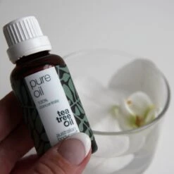 Australian Bodycare Pure Tea Tree Olie 30 Ml - 100% Puur Natuurlijke Tea Tree Olie Uit Australië Tegen Huidproblemen - Houdt De Goede Flora Op De Huid In Balans - Effectief Bij Jeugdpuistjes En Pukkeltjes -Verzorgingsproducten 1200x1200 148