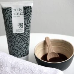 Australian Bodycare Body Scrub 200 Ml - Diep Reinigende Peeling Voor Je Hele Lichaam Met 100% Natuurlijke Tea Tree Olie - Ook Geschikt Als Voetscrub En Te Gebruiken Bij Puistjes Op Je Rug En De Rest Van Het Lichaam -Verzorgingsproducten 1200x1200 342