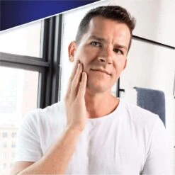 Gillette® Gillette Skinguard Sensitive Scheermesjes Mannen - 12 Stuks -Verzorgingsproducten 1200x1200 491