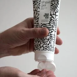 Australian Bodycare Shave Gel 200 Ml - Transparante, Niet-schuimende Scheergel Met Tea Tree Olie Voor Mannen Voor Nauwkeurig En Comfortabel Scheren - Voorkomt Een Branderig Gevoel & Rode Vlekken - Vermindert Ingegroeide Haren -Verzorgingsproducten 1200x1200 796