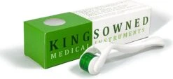Kingsowned Derma Roller 1.5 Mm, 540 Naalden - Steriel Verpakt - Hoge Kwaliteit Chirurgisch Staal - Bewezen Effectief Tegen Rimpels, Acne Littekens, En Cellulitis & Stimulatie Van Haargroei Op De Hoofdhuid, Baardgroei