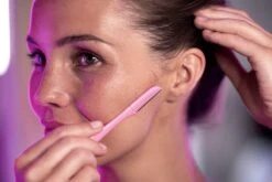 Wilkinson Scheermesje - Wenkbrauw Scheermesje - Gezicht Mesje - Eyebrow Razer - Derma Planing - 3 Stuks 7 Wilkinson Scheermesje - Wenkbrauw Scheermesje - Gezicht Mesje - Eyebrow Razer - Derma Planing - 3 Stuks -Verzorgingsproducten 1200x800 28