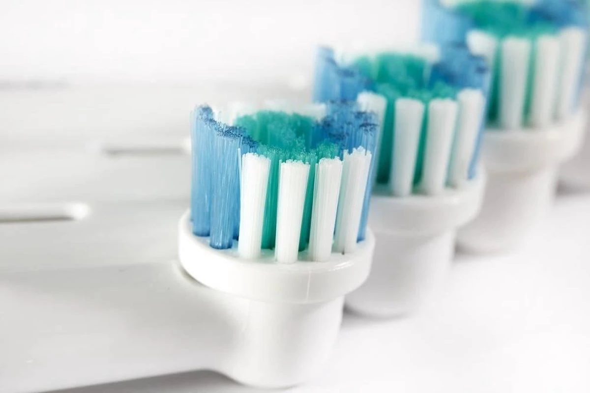 Merkloos 16 Universele Opzetborstels Geschikt Voor Oral-B 2 Merkloos 16 Universele Opzetborstels Geschikt Voor Oral-B - Afbeelding 2