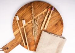 Bamboe Tandenborstel By Olive 4 St. Genummerd 100% Moso Bamboo -Verzorgingsproducten 1200x857 5