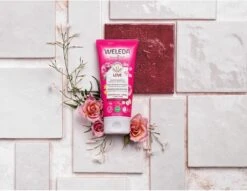 Weleda Aroma Shower Love Douchecrème -Verzorgingsproducten 1200x926