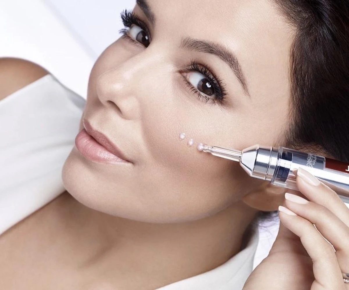 L'Oréal Paris Revitalift Filler - Anti-rimpel Serum - 16 Ml 14 L'Oréal Paris Revitalift Filler - Anti-rimpel Serum - 16 Ml - Afbeelding 14